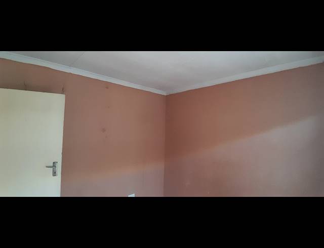 3 BEDROOM FREEHOLD FOR SALE IN VOSLOORUS